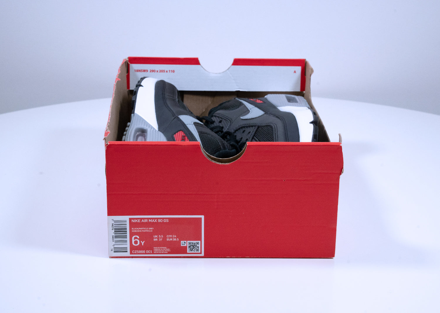 Tweede Kans - Nike nike air force 1 gs db2812 100 white black running shoes Zwart Partikel Grijs (GS) - 38.5 | NIEUW